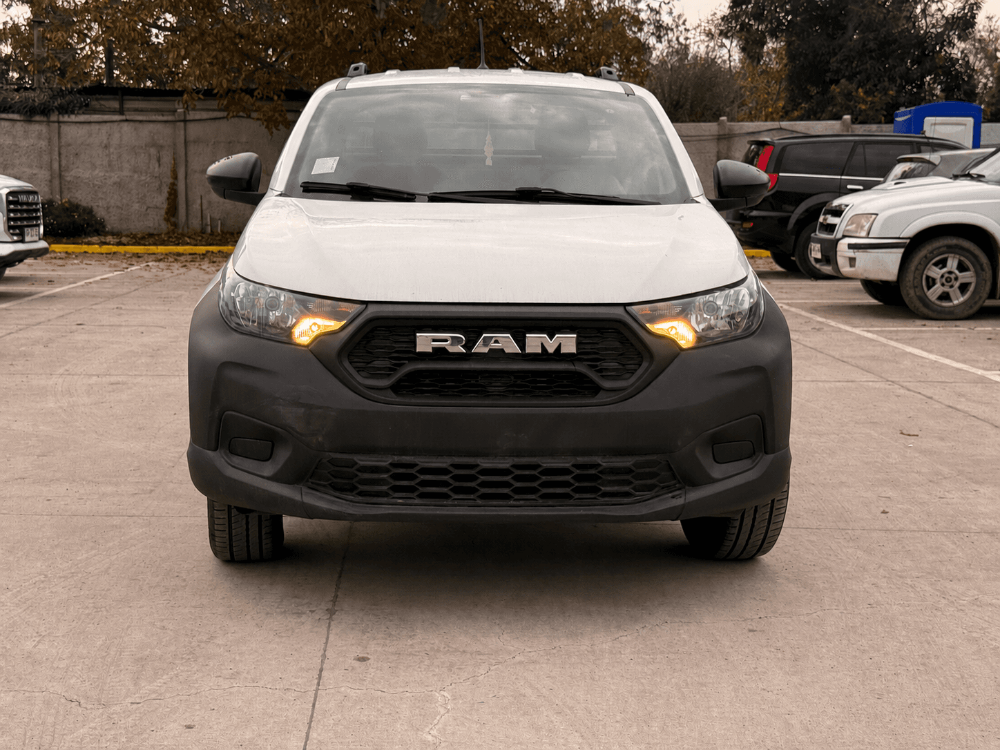 RAM 700 Cabina Simple
